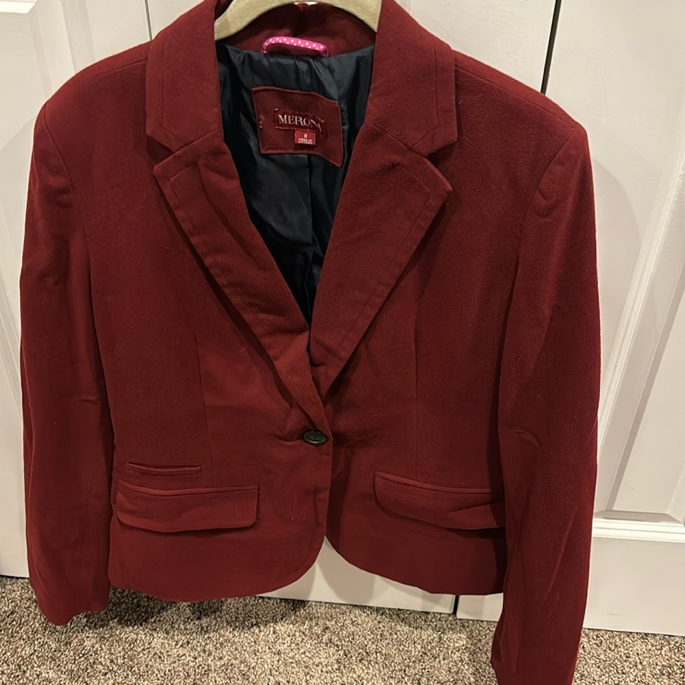 Womens maroon blazer